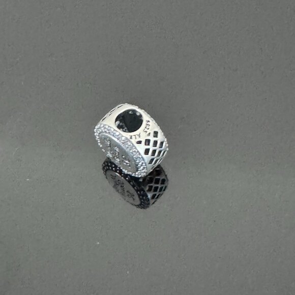 Pandora Myrtle Beach, SC Bead Charm - Picture 2 of 8